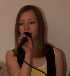 1303827329_fr10.jpg