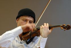 1109231281_sporcl.jpg
