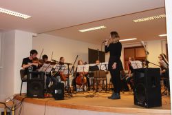 Koncert orchestru a sboru