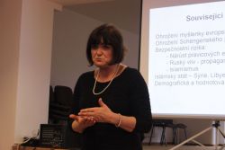 Beseda s poslankyní Helenou Langšádlovou