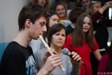 zpivani_na_schodech-28.jpg