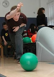 1112940134_zeleny_bowling.jpg