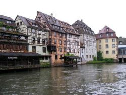 Petit France  ve Strasburgu