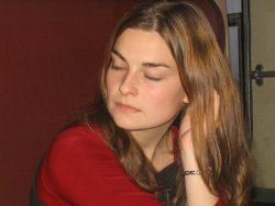 1134759977_02.jpg