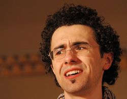 1143705796_divadlo.jpg