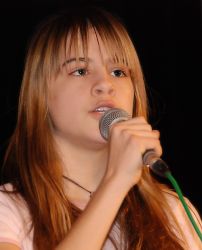 1166771089_aka.jpg
