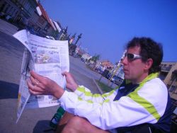 1178176915_maraton4.jpg