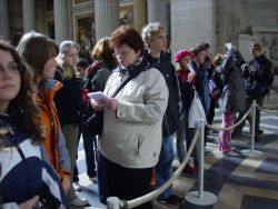 1210064335_pantheon2.jpg