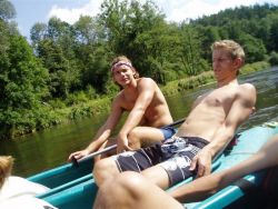 1223398057_p9020230[1].jpg
