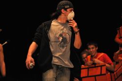 1228760471_image64.jpg